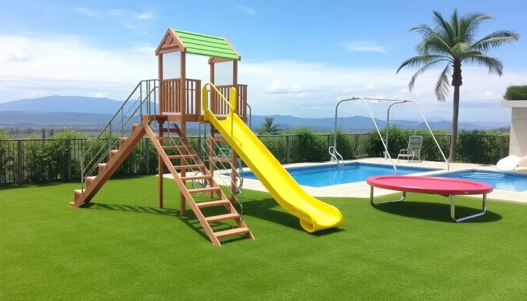 Escaleras, trampolines y toboganes para piscinas